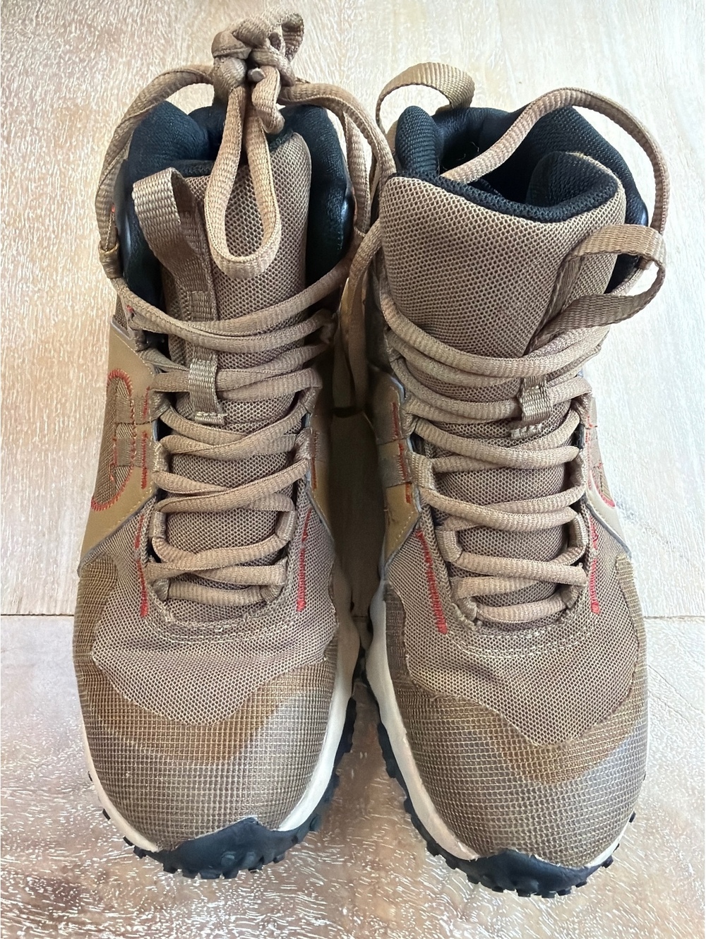 Under Armour Charged Maven Trek WP Boots Coyote Brown 3026735-201 Men's Size 8)
